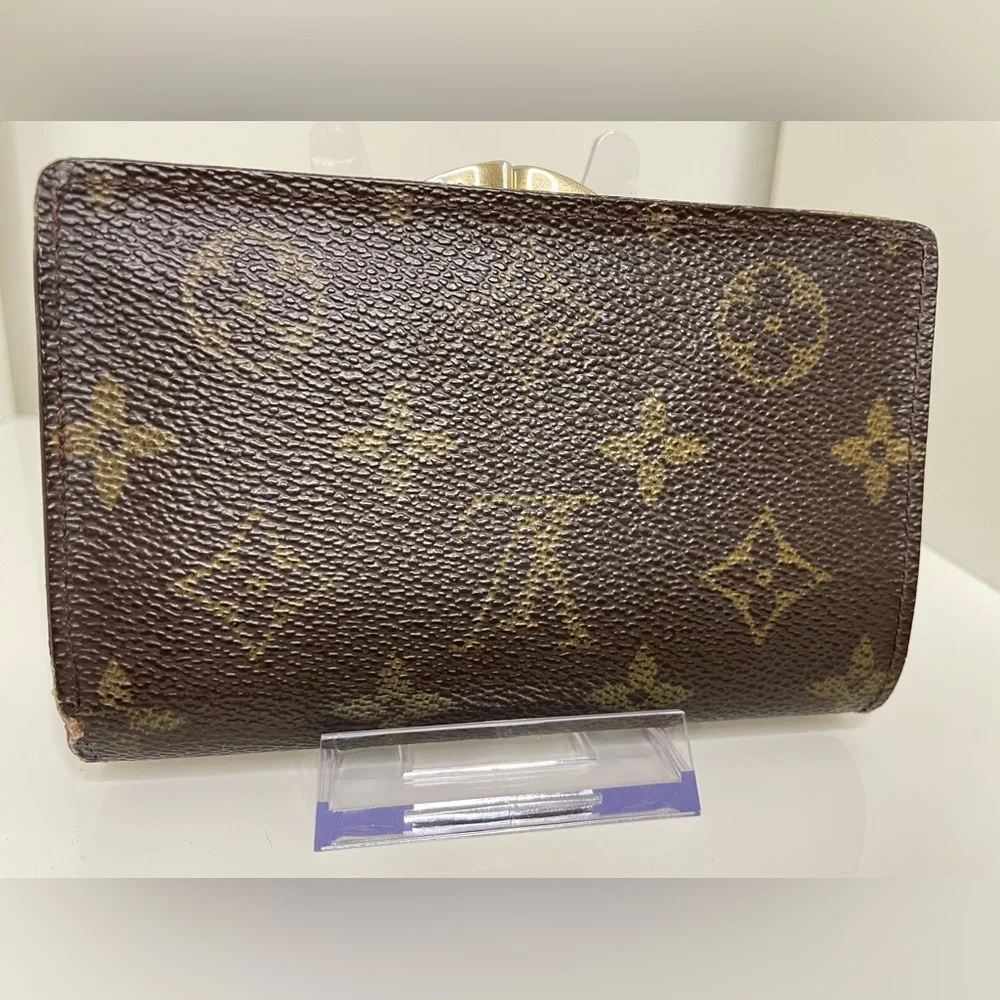 Louis Vuitton Vintage Monogram Canvas Kisslock French Wallet